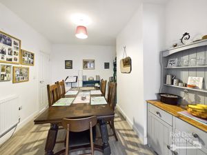 Dining Room- click for photo gallery